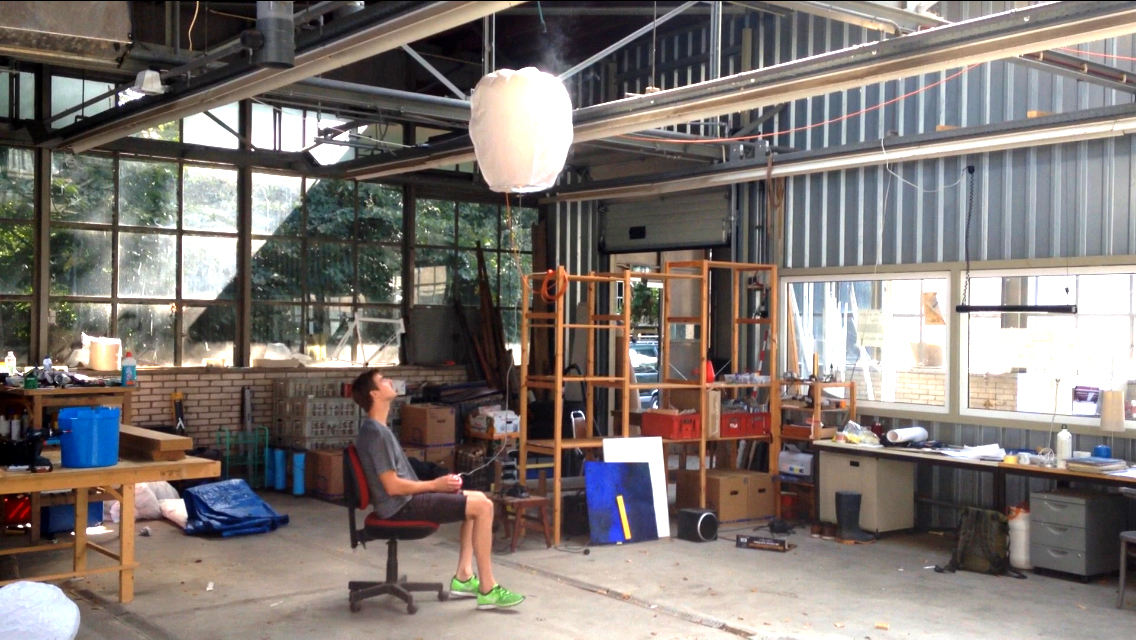 foto’s uit de video “Wensballon” - Work in Progress – Bram Kuypers – 2016 - filmstill rob groot zevert